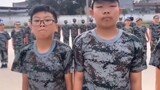 [Remix] Kelakuan membingungkan saat memasuki pelatihan militer sekolah