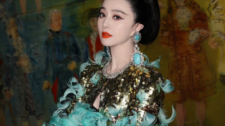 【Phạm Băng Băng】Tuần lễ Thời trang Paris ngày thứ ba, lại thêm một bộ haute couture trên người!