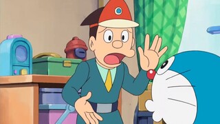 Doraemon, Nobita secara tidak sengaja mengaktifkan Robot Ninja dan mengalahkan Fat Tiger