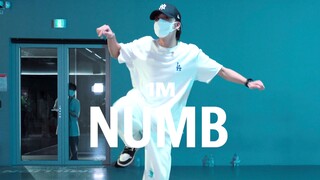 【1M】ฮุยออกแบบท่าเต้น "Numb"