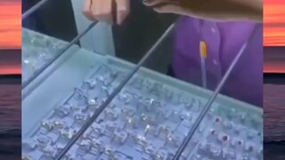 aku menyebutnya Tampan dan Pemberani😏