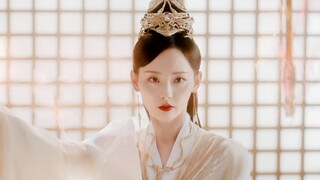 Chết tiệt... Nhan sắc thế này mà đóng vai tì nữ thì quá vô lý! Trương Gia Ni