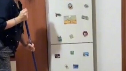 Anjing: Wah, kacau, malam ini lagi-lagi bubur... #KehidupanSehari-hariSiAnjingBodoh