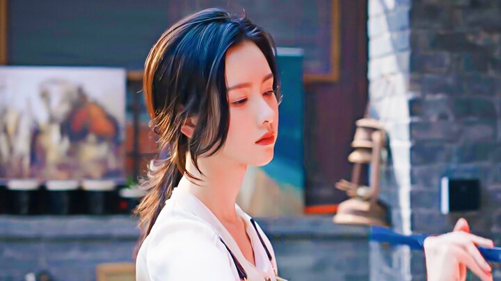 Giật mình quá! Rốt cuộc cô ấy đã đóng vai khách mời bao nhiêu nhân vật vậy!