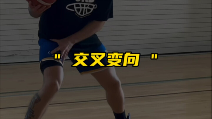 ท่าเต้นนี้ทำให้คนบนสนามบอลนอกสนาม 99% ถึงกับงงไปเลย