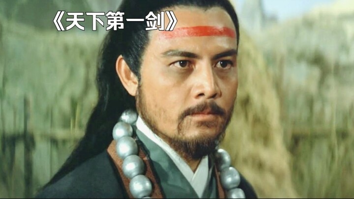 อาจารย์บังคับศิษย์ให้ทุบหินทุกวัน ใครจะคาดคิดว่าสามปีต่อมา กลับกลายเป็นจอมยุทธ์ผู้ยิ่งใหญ่! “จ้าวกระ