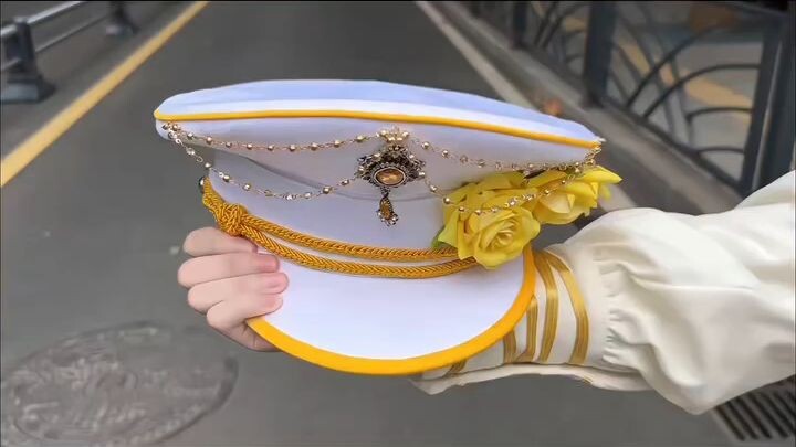 我的帽子和cosplay怎么样？好不好？