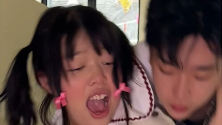 Tiểu Hoa làm thêm bán thời gian thì bị bạn cùng lớp gây khó dễ? Xem Tiêu Bá xử lý thế nào để bênh vự