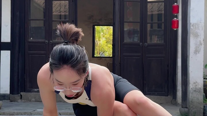 心越静，平衡效果越好 @迎姨 #平衡 #年轻人不要沉沦