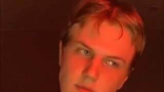 莱纳:艾伦 艾伦 艾伦 ？