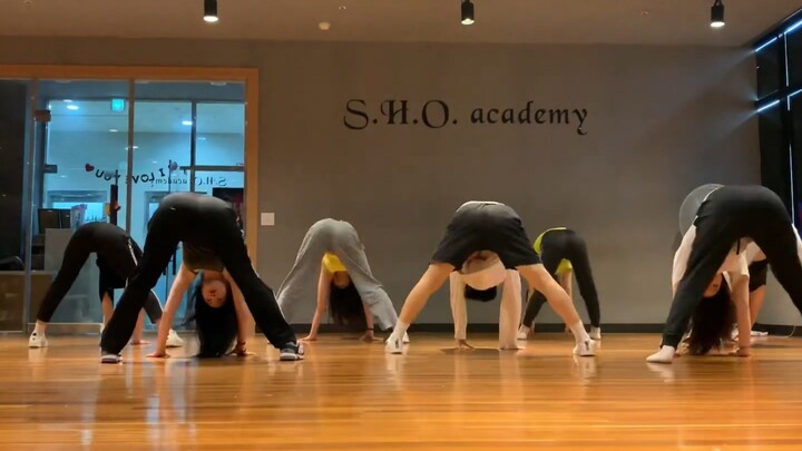 Karya Ruang Tari Korea Selatan