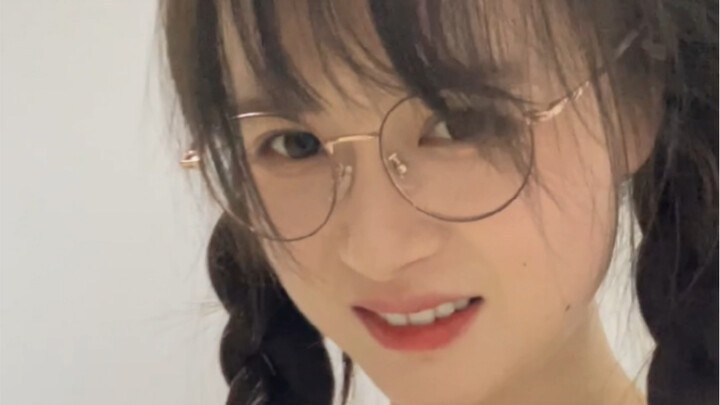 ไดอารี่ความรัก: วันนี้โดนแฟนตีก้นแรงๆ เพราะไม่ยอมหอมเธอสักหน่อย!