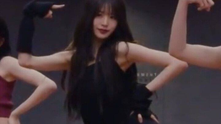 【张元英】IVE 'Accendio' 舞蹈练习室元英focus