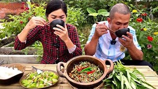 Vợ chồng mình ăn bữa cơm quê đơn giản vậy mà ngon | ATCL T98