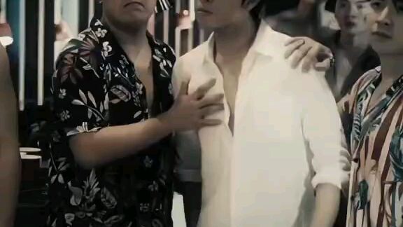 Wag  SUBUKAN  magalitin ang isang HANAMICHI