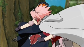 Naruto tidak bisa menyembunyikan air matanya, dan matanya penuh dengan Rin