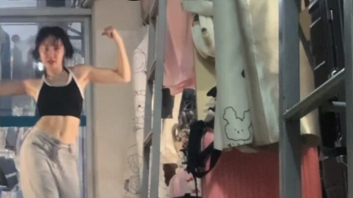 Is this tomboy crazy? | I love girls | Quick exposure of tomboy | Dance in the dormitory, late but l