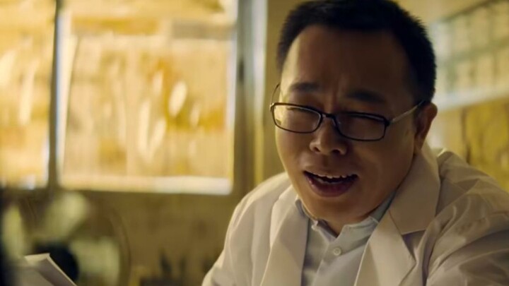 Giây trước: Cứ nghĩ bác sĩ chẳng phải người tốt; Giây sau: Thật đúng là thần y