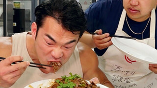 Beef cooked this way looks really delicious! — Black pepper beef rice bowl