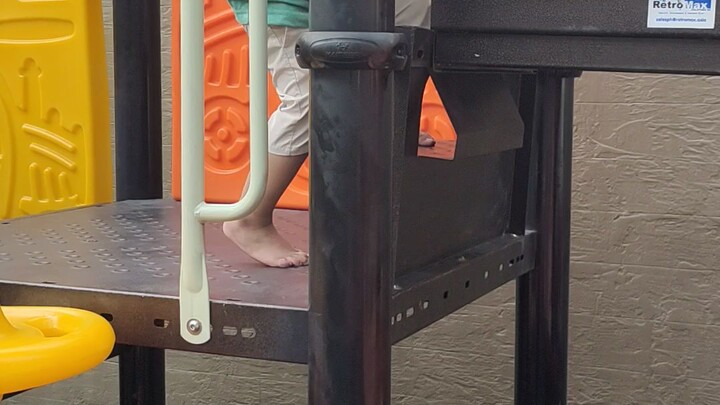 sliding baby manila zoo play grown