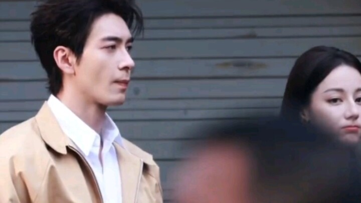 สองใบหน้าที่ยิ่งใหญ่มาก!!!