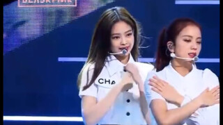 Penampilan live kelas dewa Jennie saat rekaman langsung "don’t know what to do"