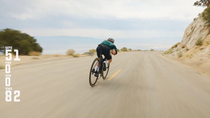 Này, dậy đi, đến lúc khởi hành rồi.