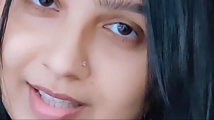 ❤️❤️❤️❤️ India girl smile