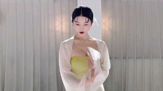 Đôi mắt là hạt giống của tình yêu, trái tim là hạt giống của khát vọng.