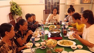 Lần Đầu Nhóm Dẫn Cô Ba Và Cô Tư Đi Ăn Tại Nhà Hàng ● Nắng Đẹp Miền Tây | NĐMT #91