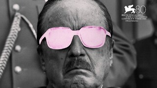 独裁者变吸血鬼！活了250年想死！Netflix讽刺喜剧《伯爵》正式预告，09.15上线！威尼斯最佳剧本奖！