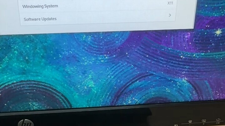 Guys, is there anyone here who knows computers? Could you take a look and tell me what high-end game