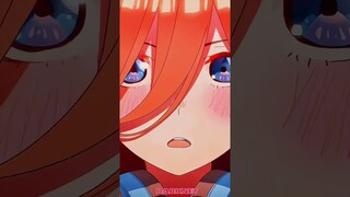 Cả nhà ơi, biết tên bộ này là gì không? #anime