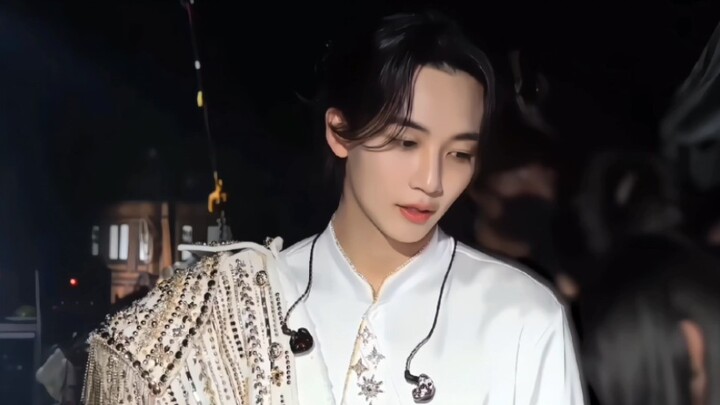 【ยุนจองฮัน】เสน่ห์เย้ายวนโดยธรรมชาติ