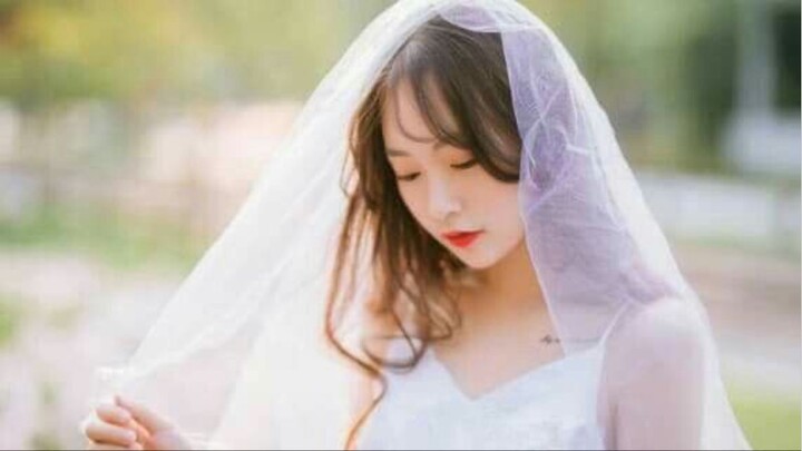 คนอะไรก็ไม่รู้ - พี สะเดิด [OFFICIAL Karaoke]