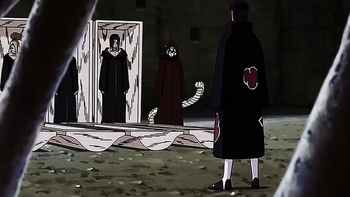Kabuto Yakushi used the Impure World Reincarnation to make Madara sweat profusely