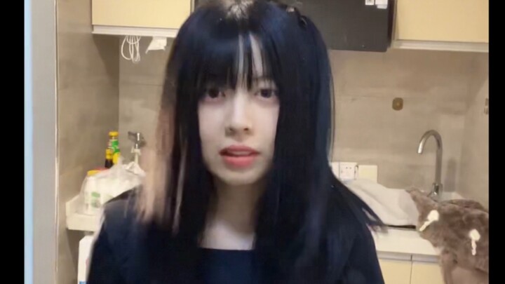 Roly Poly - Black JK is a woman's romance