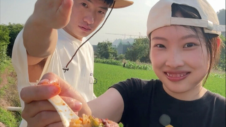 Ăn tạm: Chân gà nướng