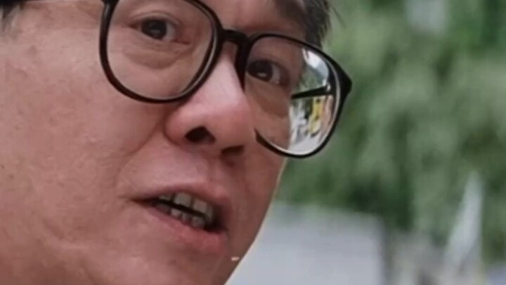 “His seniority is even higher than Tang Jun’s—so who do you think he is?”