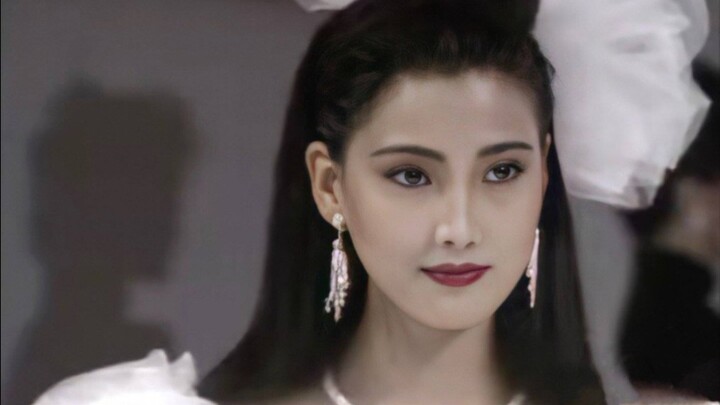 งานแสดงชุดชั้นในครั้งแรกของจีนปี 1996 | ชุดว่ายน้ำและคอลเลกชันชุดชั้นใน