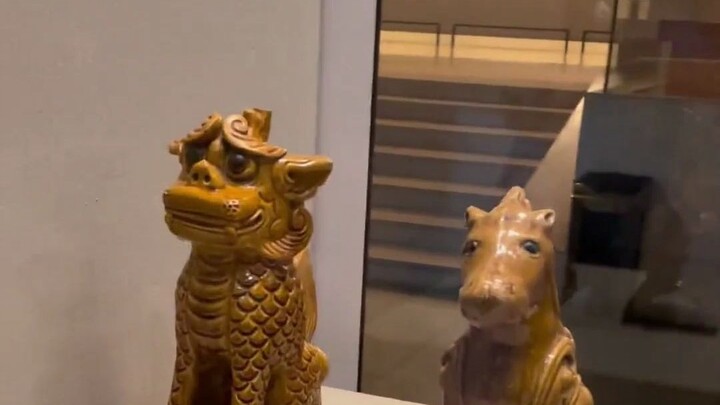 I’m dying of laughter, everyone—this is just too cute!