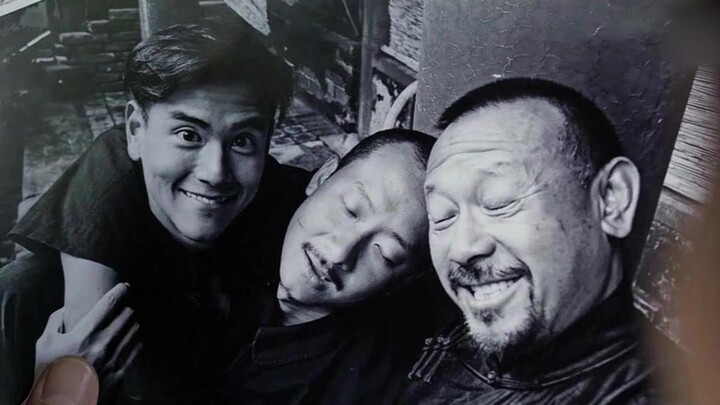 9 menit yang absurd ini, ternyata butuh puluhan tahun lamanya bagi sebagian orang untuk benar-benar 