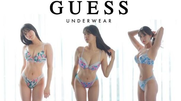 Baju renang paling polos