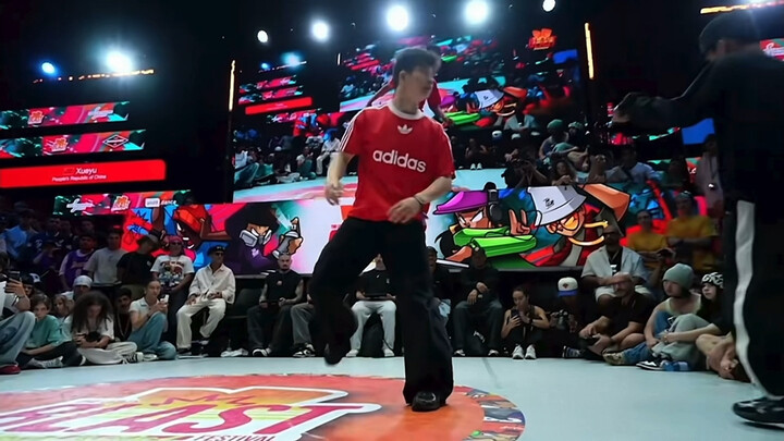 Making China Proud in Europe! Chinese Teenager Xue Yu Wins World Championship 🏆