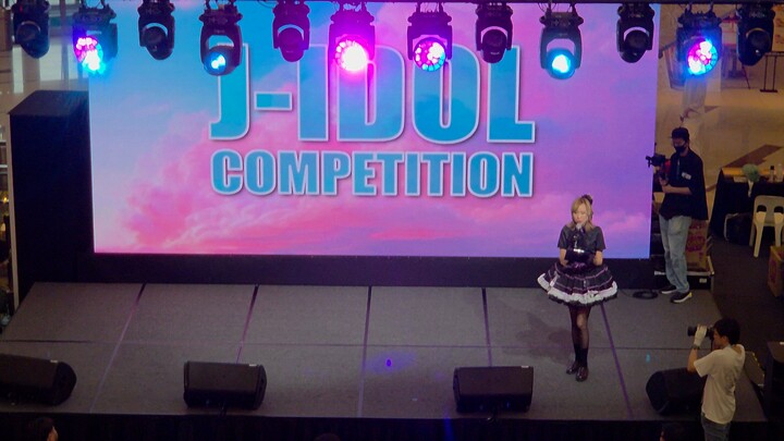 First time singing on stage for Anipop: Happy Sky at Velocity