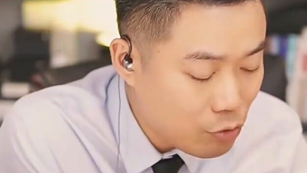 ครูผู้ชายมัธยมต้นคือสิ่งมีชีวิตที่ระเบิดได้มากที่สุด