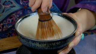 Tea Whisking in the Song Dynasty