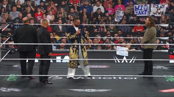 WWE.RAW.2025.04.28.NF.720p.HD.Hindi-English