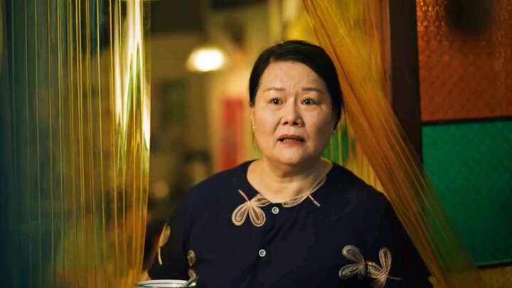 “从不把爱挂在嘴边，却用一生诠释爱”
