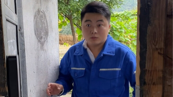 Ánh sáng của con đường chính nghĩa chiếu rọi trên tôi @Anh họ, chị dâu